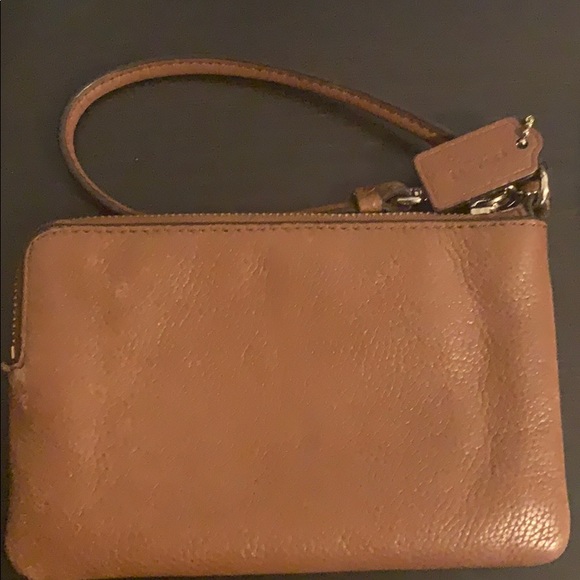 COACH Light Saddle zip wristlet leather wallet - Picture 2 of 3